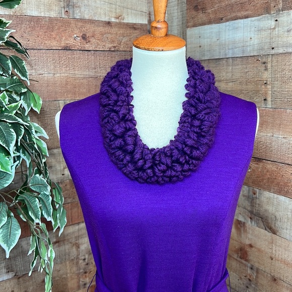 CARON CHICAGO Vintage Purple Avant Garde Sheath Dress with Yarn Trim - Picture 2 of 13